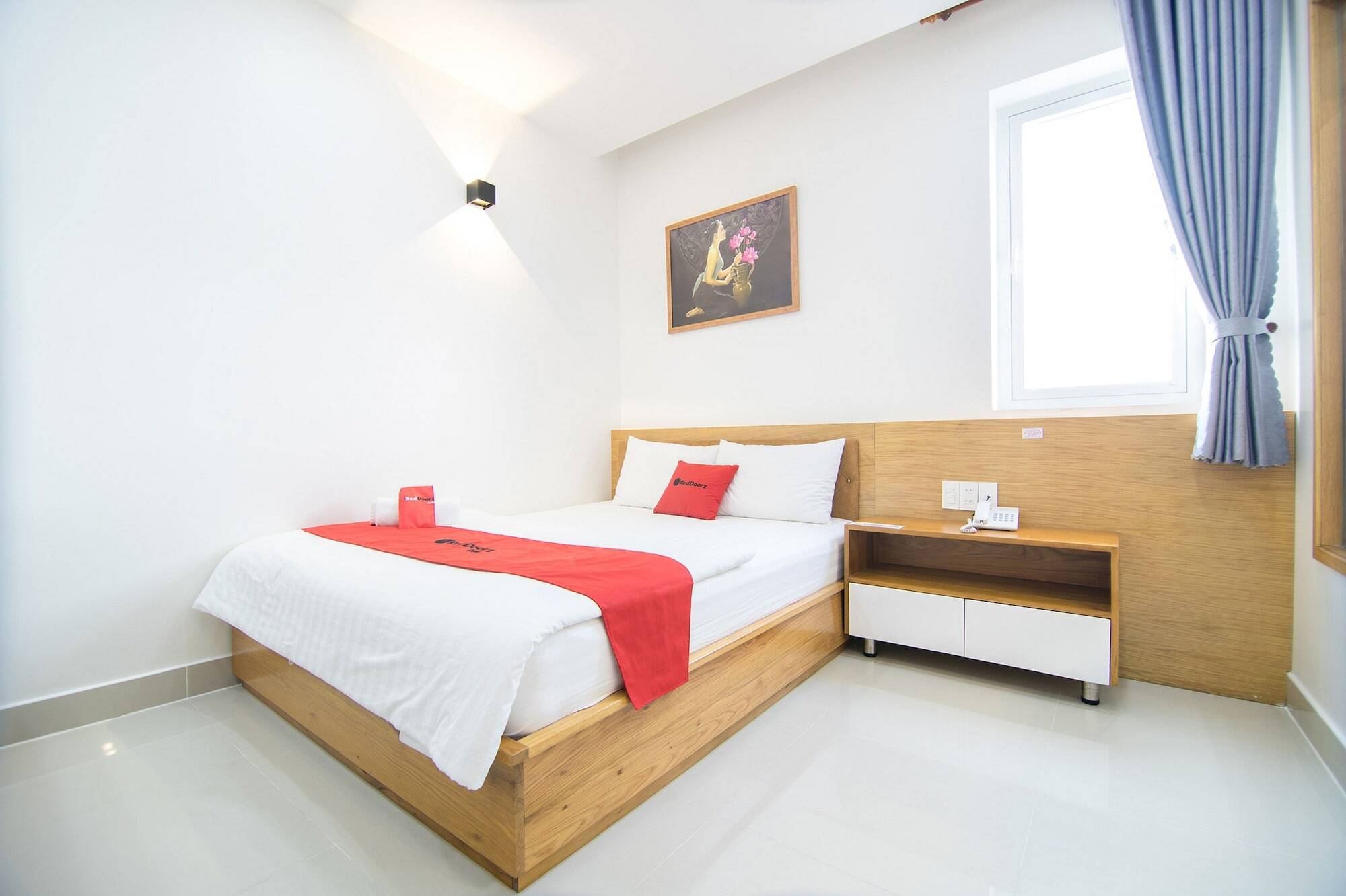 Reddoorz Plus Near Lotte Mart Cong Hoa 胡志明市 外观 照片